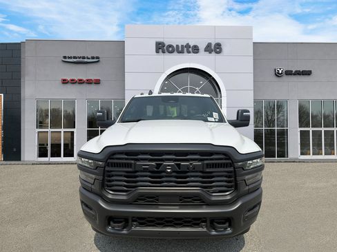 Used 2026 RAM 3500 Tradesman AWD/4WD image 9