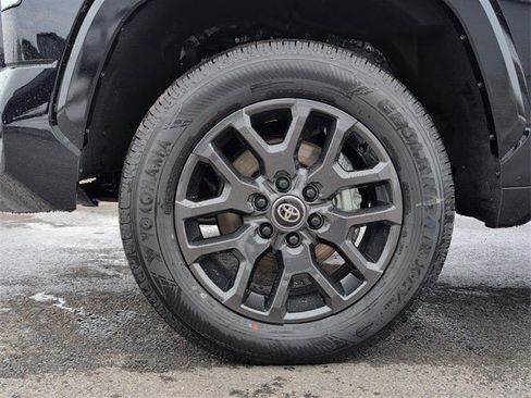 New 2026 Toyota Tundra Platinum image 9