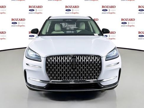 New 2026 Lincoln Corsair Premiere FWD image 3