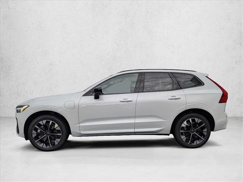 New 2026 Volvo XC60 T8 Plus w/ Protection Package Premier image 10