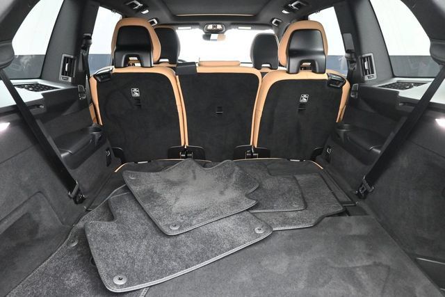 Used 2023 Volvo XC90 T8 Ultimate AWD/4WD image 31