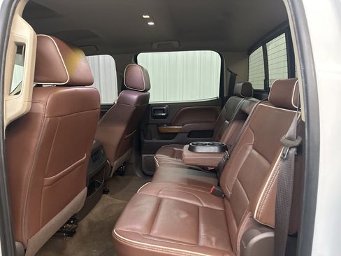 Used 2017 Chevrolet Silverado 2500 High Country w/ Duramax Plus Package image 29