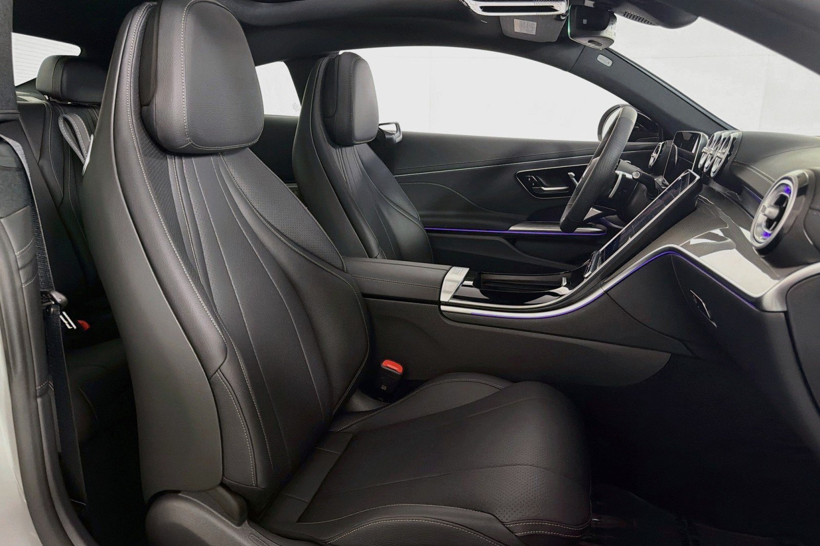 New 2027 Mercedes-Benz CLE 450 4MATIC Coupe image 6