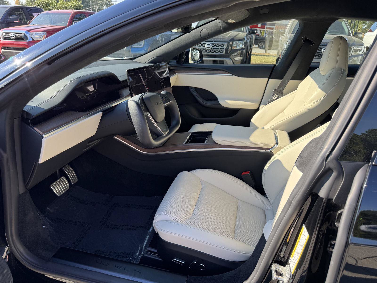 Used 2022 Tesla Model S Standard Range AWD/4WD image 2
