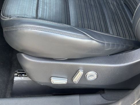 Used 2024 Lincoln Nautilus Reserve image 20