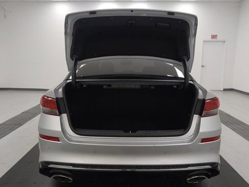 Used 2019 Kia Optima EX image 29