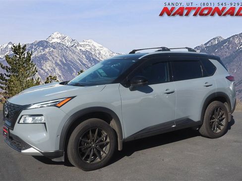 Used 2023 Nissan Rogue Platinum w/ Platinum Premium Package image 1