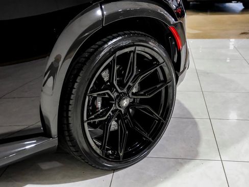 Used 2024 Ferrari Purosangue image 60