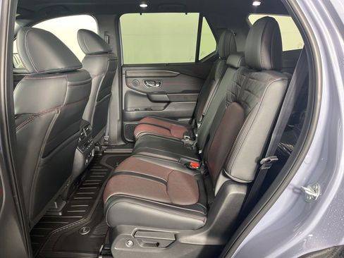 New 2026 Honda Pilot Black Edition image 23