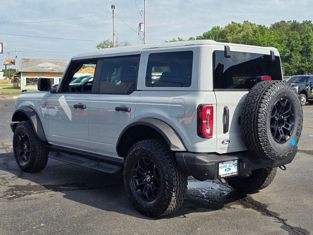 New 2026 Ford Bronco Badlands AWD/4WD image 3