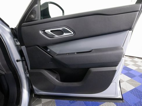 Used 2024 Land Rover Range Rover Velar S image 27