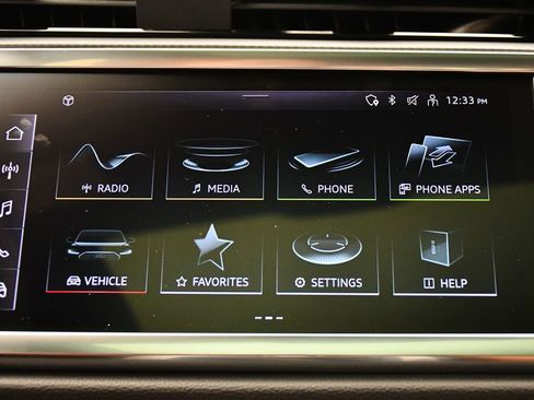 Used 2025 Audi Q3 2.0T Premium w/ Convenience Package image 26