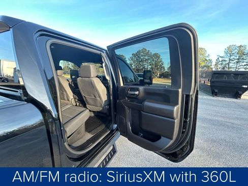 Used 2024 Chevrolet Silverado 2500 Custom w/ Custom Convenience Package image 18