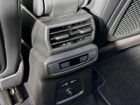 Used 2023 Audi Q4 e-tron Premium Plus w/ Premium Plus AWD/4WD image 25