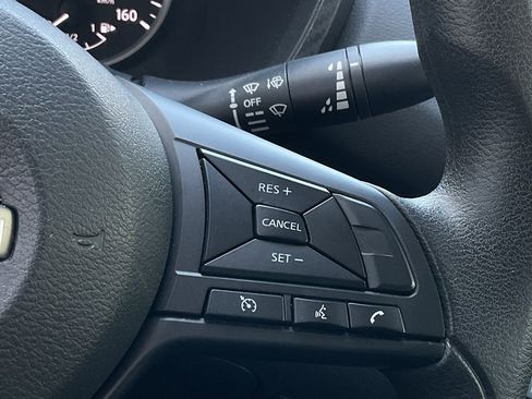 Used 2025 Nissan Sentra S image 24