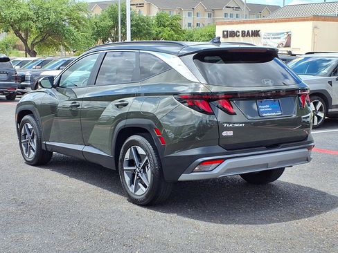 Certified 2025 Hyundai Tucson SEL image 3