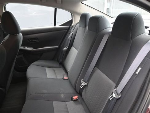 Used 2024 Nissan Sentra SV image 2