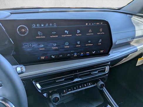 New 2026 Chevrolet Traverse LT w/ Midnight/Sport Edition FWD image 12
