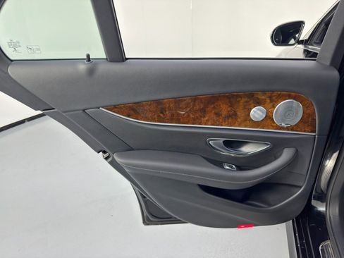 Used 2019 Mercedes-Benz E 300 w/ Premium 1 Package image 46