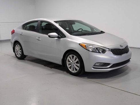 Used 2015 Kia Forte EX FWD image 6