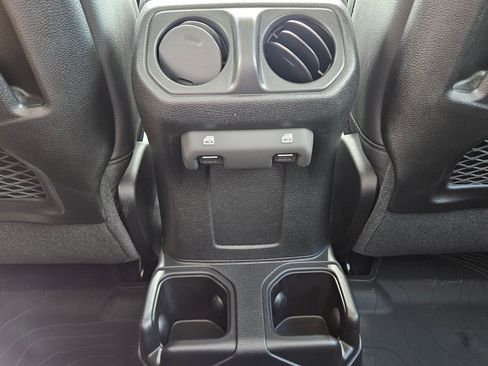 New 2026 Jeep Gladiator Sport image 24