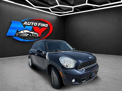 Used 2014 MINI Cooper Countryman S FWD image 2