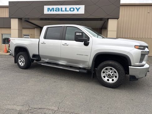 Used 2023 Chevrolet Silverado 2500 LT image 4