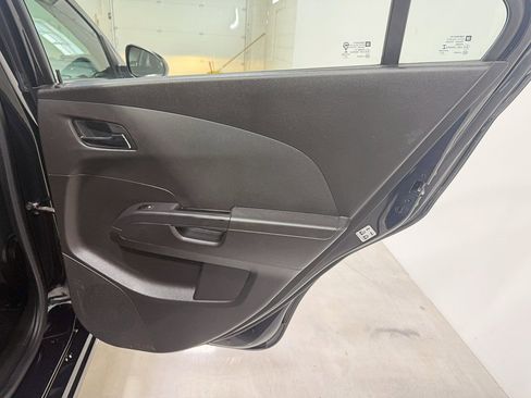 Used 2018 Chevrolet Sonic LT image 30