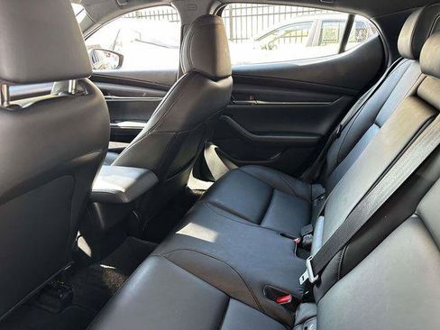 Used 2024 MAZDA MAZDA3 s FWD image 9
