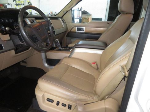 Used 2011 Ford F150 Lariat w/ Lariat Chrome Pkg AWD/4WD image 19