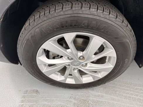 Used 2019 Hyundai Tucson SE FWD image 4