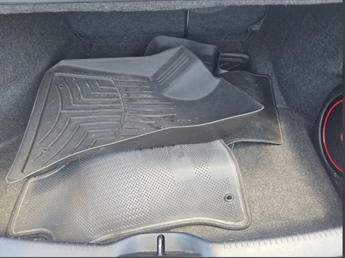 Used 2017 Chrysler 300 S w/ Safetytec Plus Group RWD image 21