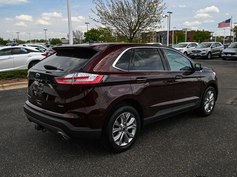 Used 2024 Ford Edge Titanium w/ Class II Trailer Tow Package AWD/4WD image 5