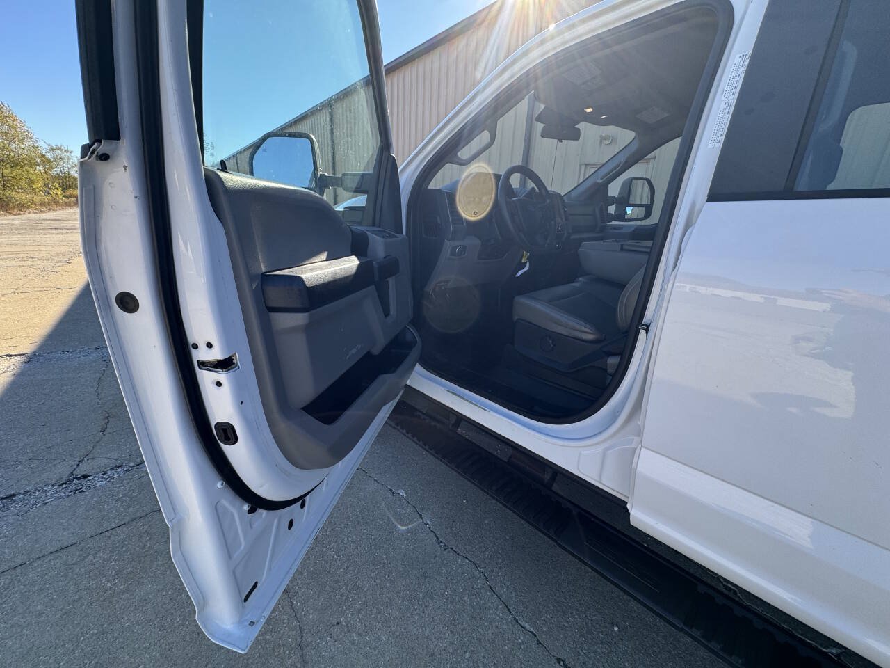 Used 2019 Ford F350 XL w/ Power Equipment Group AWD/4WD image 14
