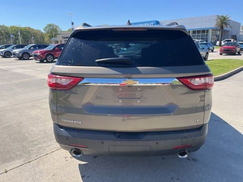 Used 2020 Chevrolet Traverse LT image 5