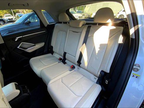 Certified 2024 Audi Q3 2.0T Premium w/ Convenience Package AWD/4WD image 20