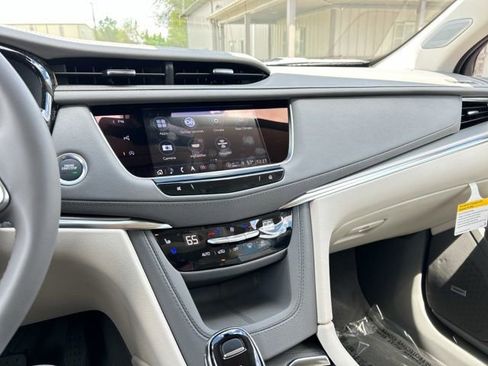 New 2026 Cadillac XT5 Premium Luxury w/ Driver Assist Package AWD/4WD image 42