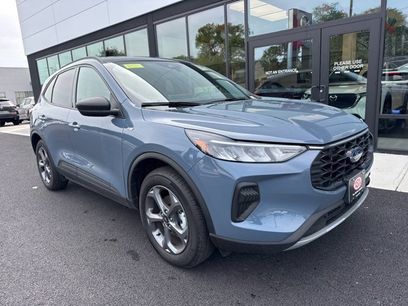New 2025 Ford Escape ST-Line w/ Tech Pack #1