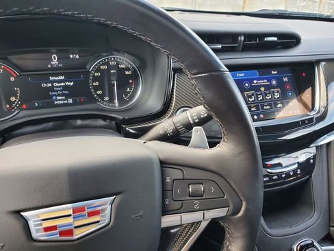 Used 2022 Cadillac XT6 Sport w/ LPO, Onyx Lite Package image 27