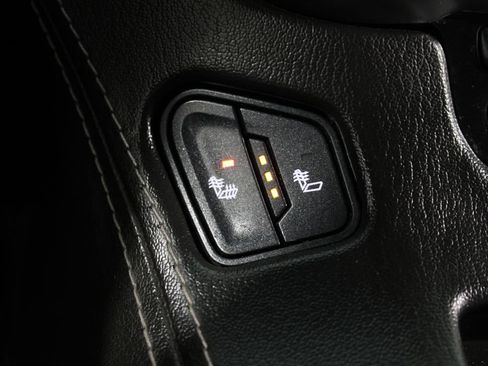 Used 2015 Chevrolet Suburban LT w/ Max Trailering Package AWD/4WD image 35
