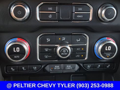 Used 2023 GMC Yukon SLT AWD/4WD image 28