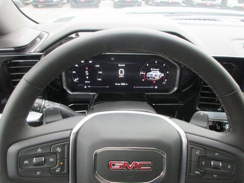 New 2026 GMC Sierra 1500 SLT w/ SLT Premium Plus Package image 19