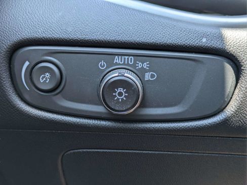 Used 2024 Chevrolet Malibu LT FWD image 21