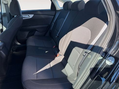 Used 2024 Kia Forte LXS image 13