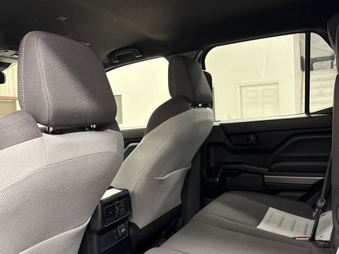 Used 2025 Toyota 4Runner TRD Off-Road image 19