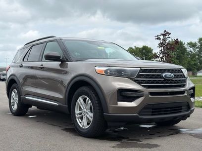 Certified 2021 Ford Explorer XLT w/ Class III Trailer Tow Package