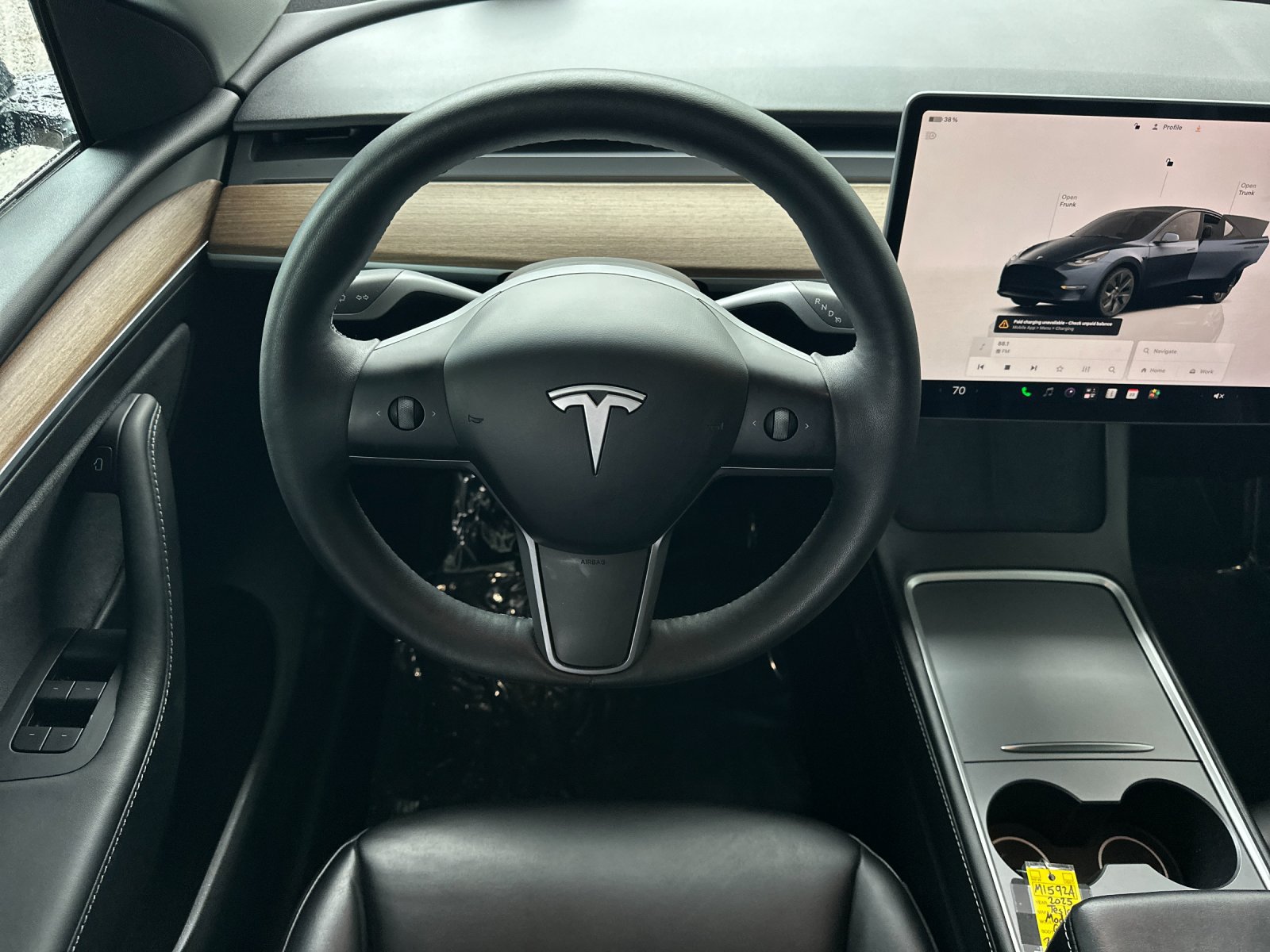 Used 2025 Tesla Model Y Long Range RWD image 13