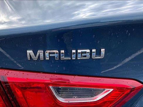 Used 2024 Chevrolet Malibu LS image 24