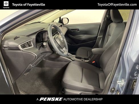 Used 2026 Toyota Corolla LE image 19
