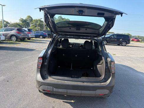 Used 2025 Nissan Kicks S FWD image 8